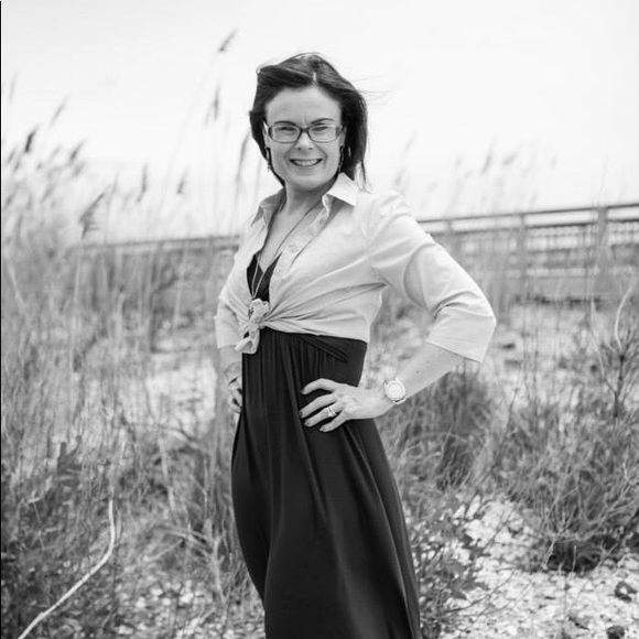 Meet your Posher, Deanna - Picture 5 of 5